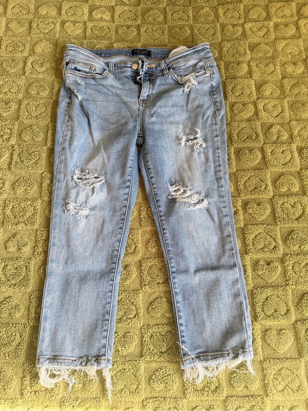 Judy Blue distressed capris